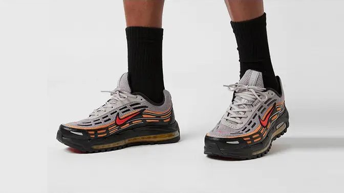 NIKE AIR MAX TL 2.5 “College Grey/Picante Red” (ナイキ エア