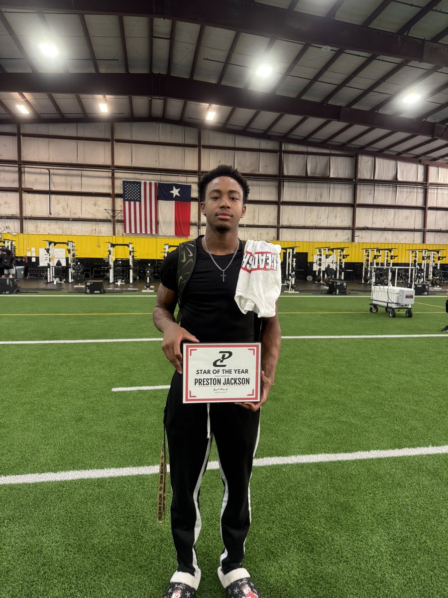 PCnowisthetime's tweet image. The Southside of Forney was popping all summer long!!! These men know how to work and love the work!! Another great summer in the books for the Jackrabbits!!!
Good luck this year fellas!!!
S/O to our award winners and ⭐️ of the year: Preston