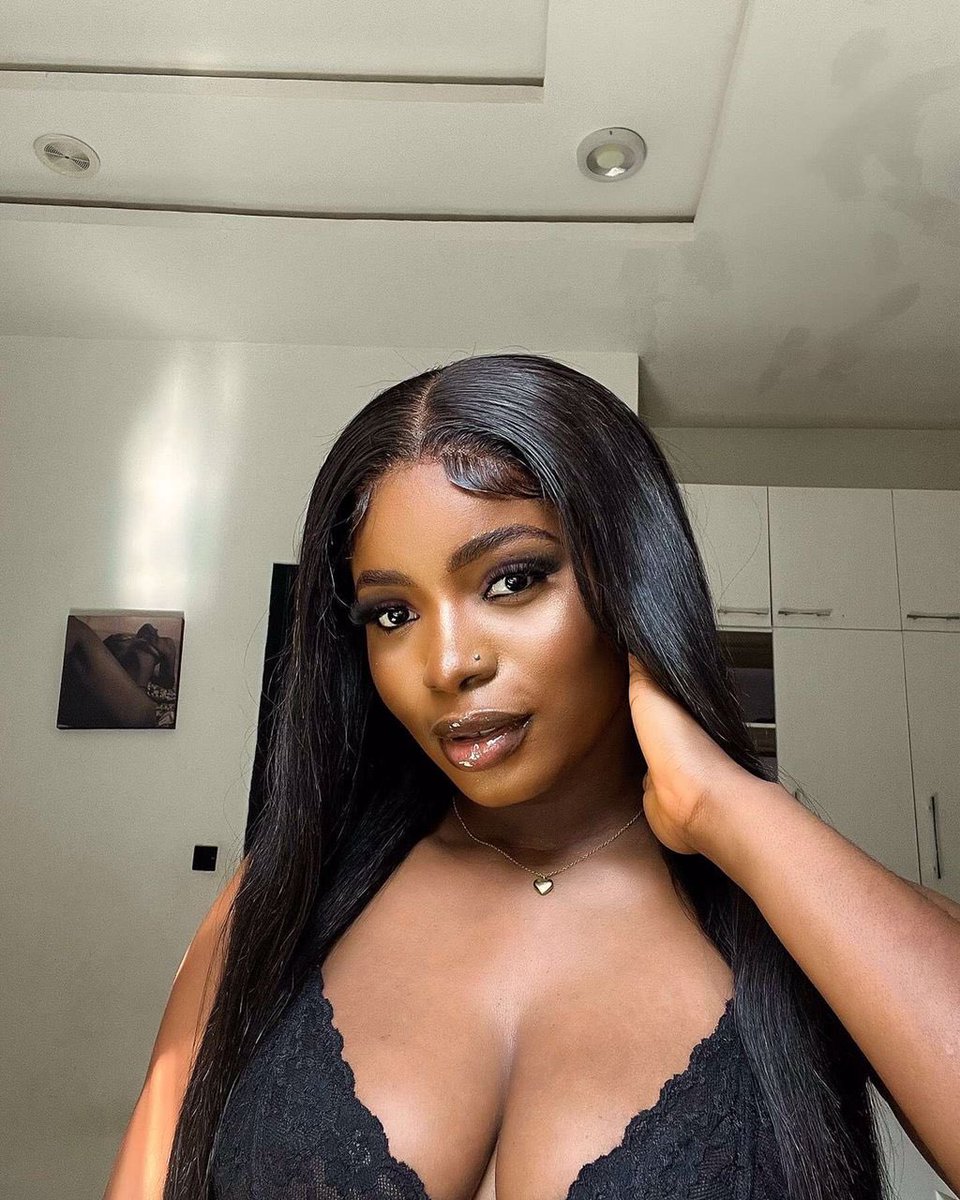 JIdaIKO's tweet image. Where are Isabella fans???

#BBNaija ✍️