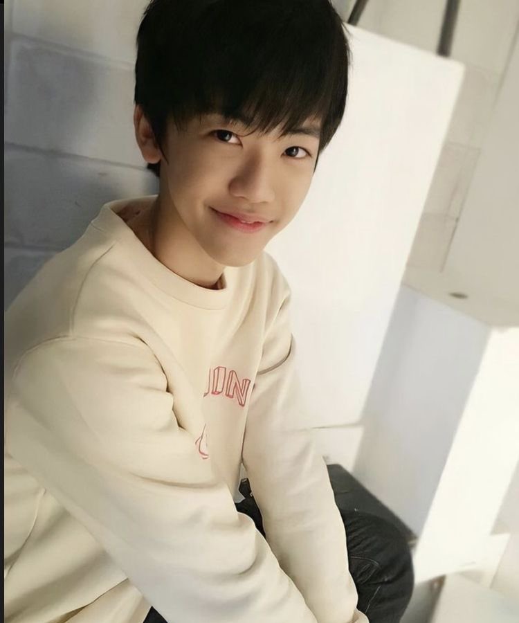 119sys's tweet image. how i wish someone as kind and loving as you got treated better in that company. you gave them your whole childhood, your health and your LIFE but they still treat you like that..