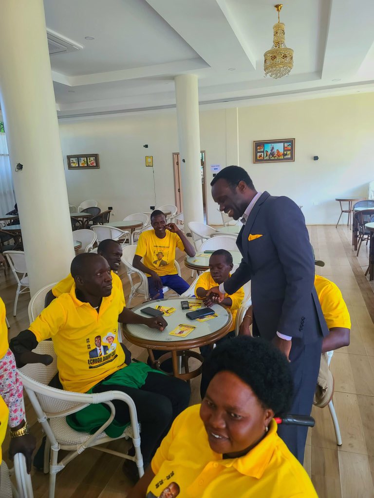 otukoa1's tweet image. WHY ECHODU IS A BETTER BET FOR CEC!!
While the Incumbent NRM National Vice Chairperson has invested his energy heavily in blackmail and Character Assassination of the person of @EchoduOfficial , Echodu on the other hand has chosen to drive an issue based campaign focused on…