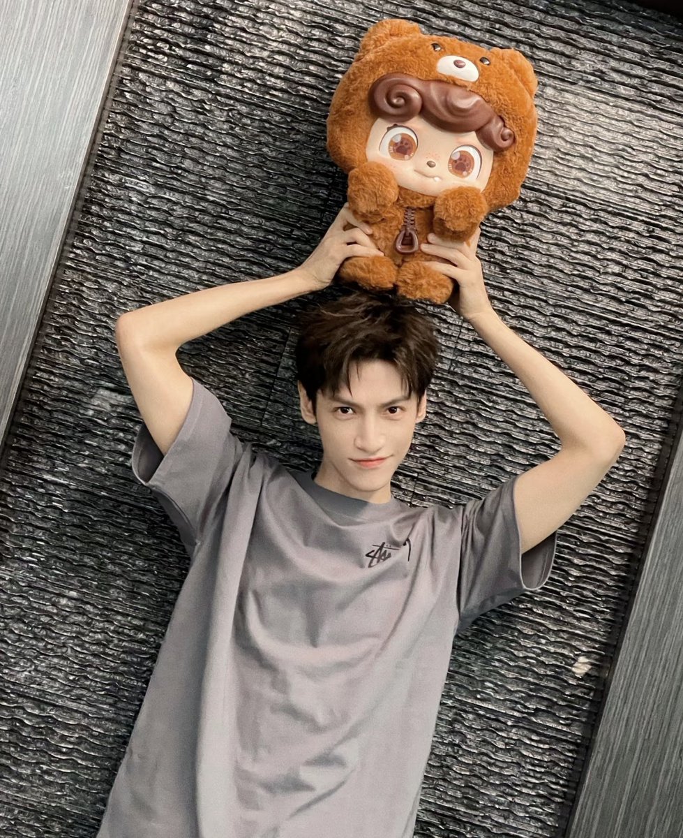 _mxxnlit's tweet image. 好可爱啊 。。。😭