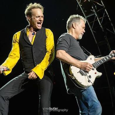 dvesean's tweet image. July 28 2015
Star Lake

The Last Van Halen Tour Ever.

Eddie Van Halen 65, d. 2020.
EVH&apos;s son Wolfie on bass for this tour.
David Lee Roth/lead singer.

Kenny Wayne Shepherd was the opening act every nite.

KWS to me on DVE: &quot;DLR never said a single word to me the entire tour.&quot;