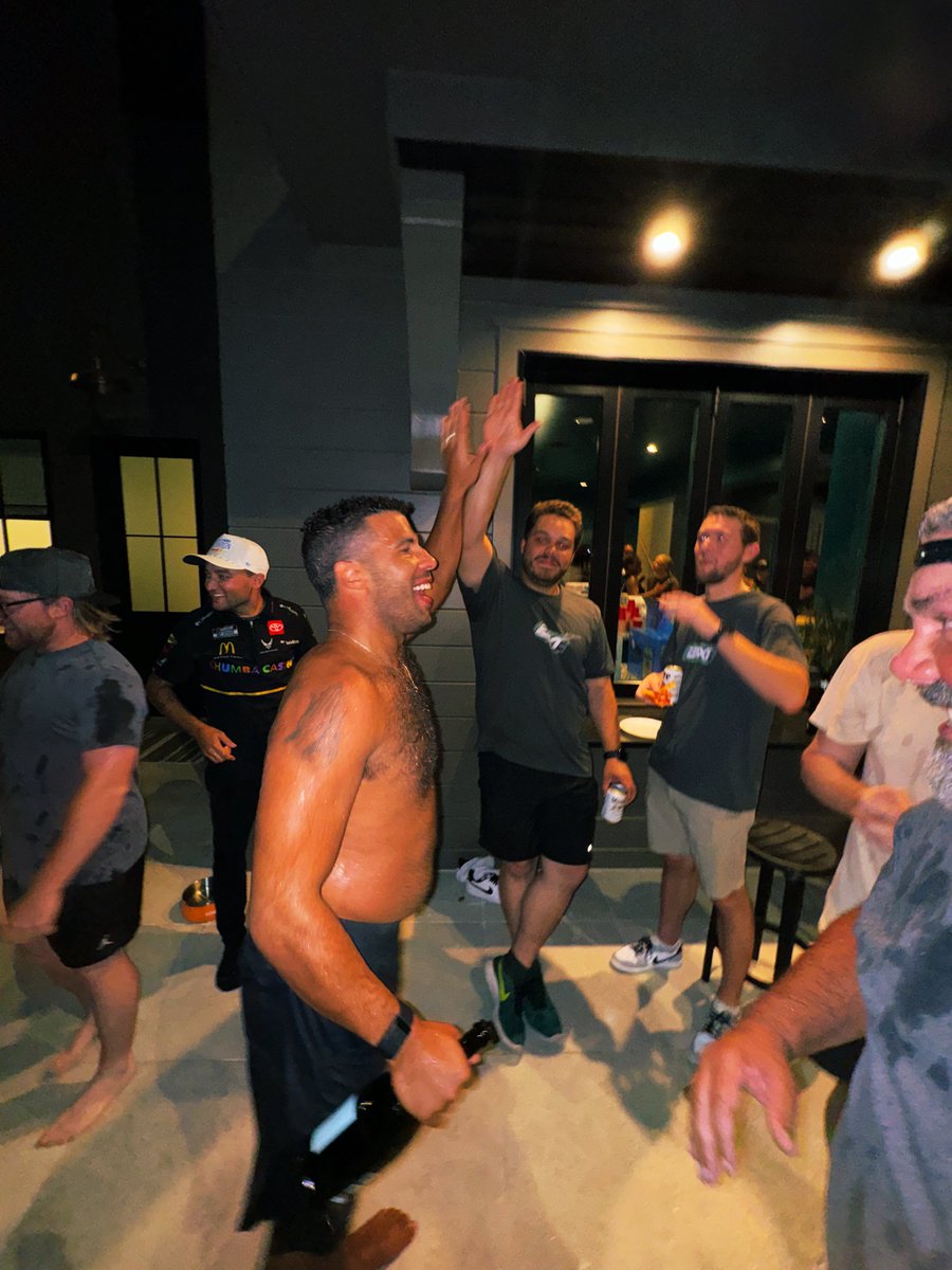 Bubba Wallace (@bubbawallace) on Twitter photo 