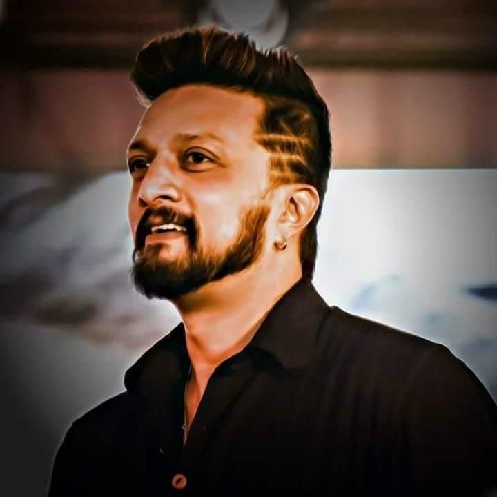 AsianBoxOffice's tweet image. Who has Huge Fanbase in Karnataka?
🔁 @TheNameIsYash ❤️ @KicchaSudeep