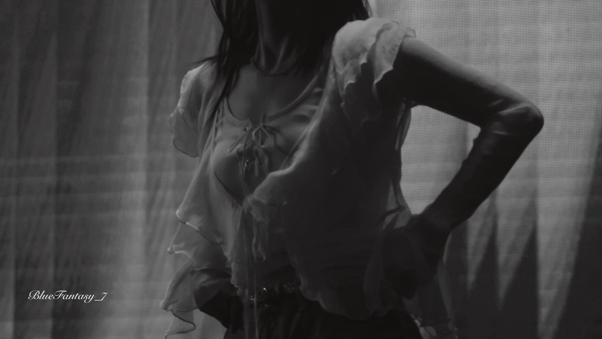 BlueFantasy_7's tweet image. 250727 WUHAN
🥵🥵🥵
#ChungSubin #정수빈
#ChungSubinFirstFanMeet
#정수빈_우한_첫팬미팅