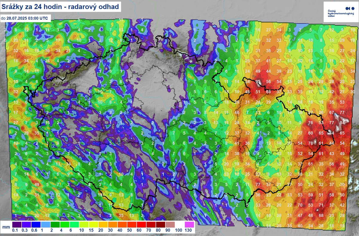 CHMUCHMI's tweet image. 🌧Předcházejících 24h přineslo vydatné srážky zejména do oblasti Jeseníků a Beskyd, kde se ojediněle úhrny pohybovaly kolem 105 mm.

🌦 Během dnešního dne budou srážky na severovýchodě postupně slábnout. Na ostatním území bude oblačno, zpočátku místy i polojasno. Ojediněle a…