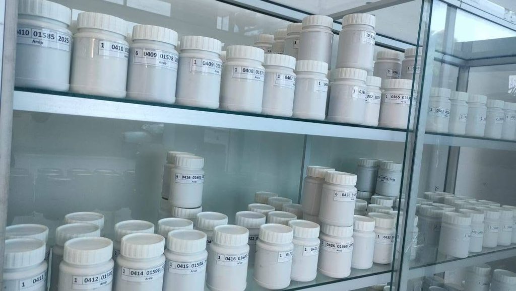 #SobatTernak, Jagung Mahal Bikin Peternak Resah? Kementan Punya Jurus Rahasia! 

Baca selengkapnya melalui tautan dibawah ini :  

facebook.com/share/p/1D41pc…

#ditjenpkh