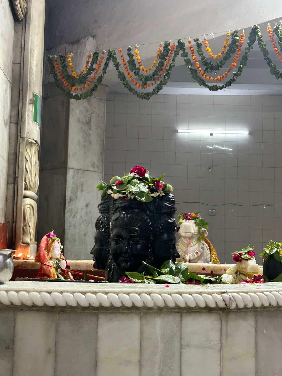 shiva_m2912's tweet image. हर हर महादेव