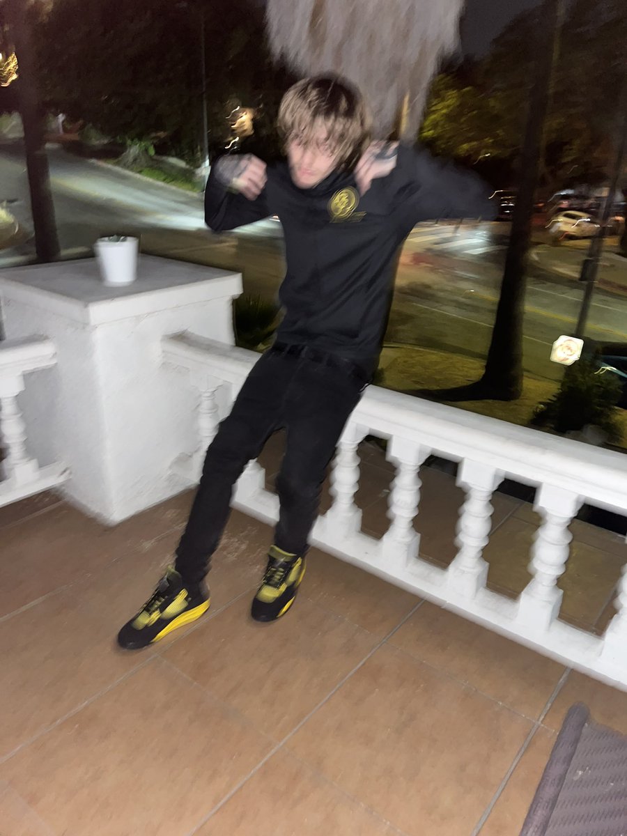 🖤💛🖤💛🖤💛