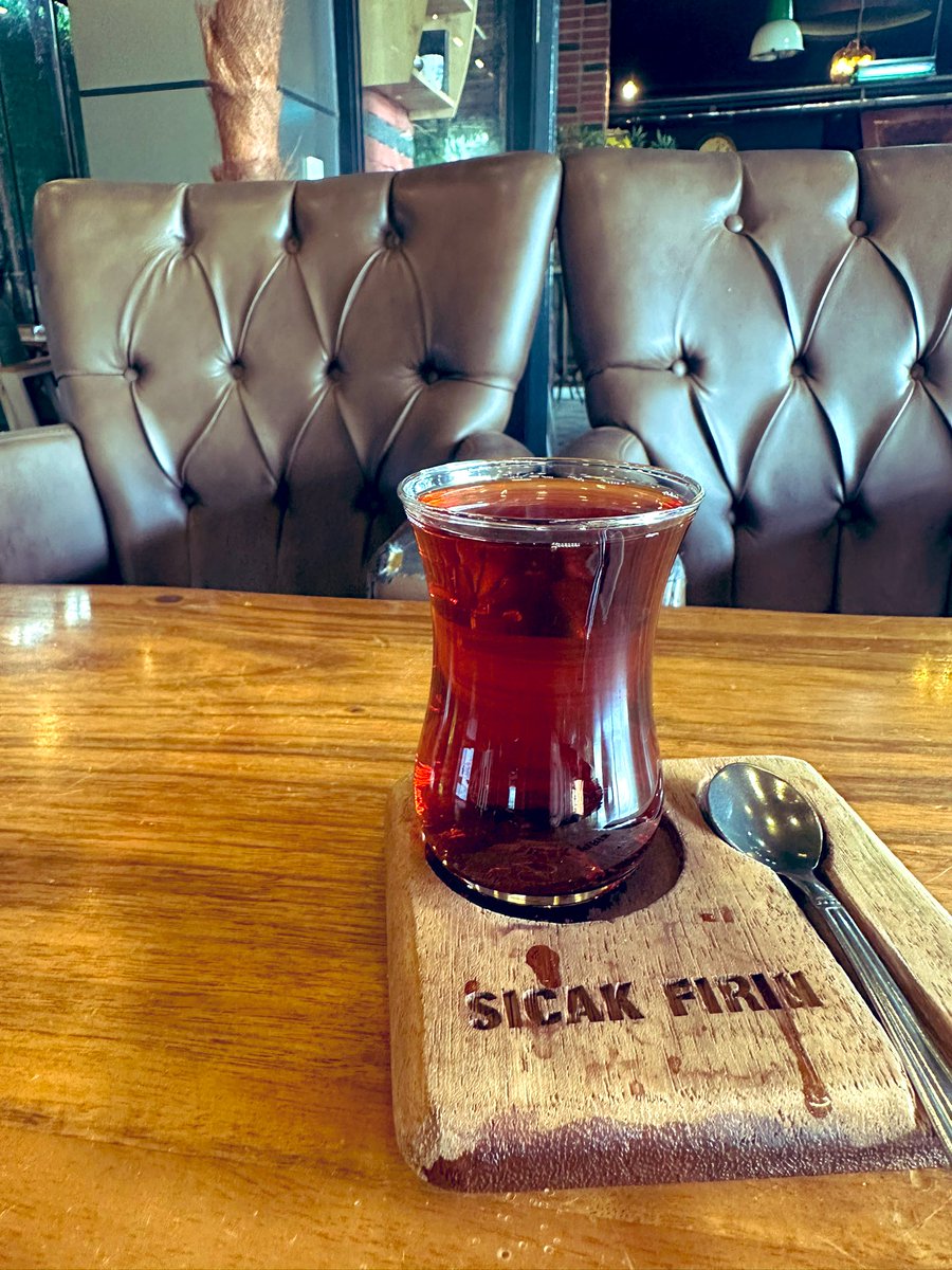 …gün umuda aydı;
#Rojbaş û #Günaydın