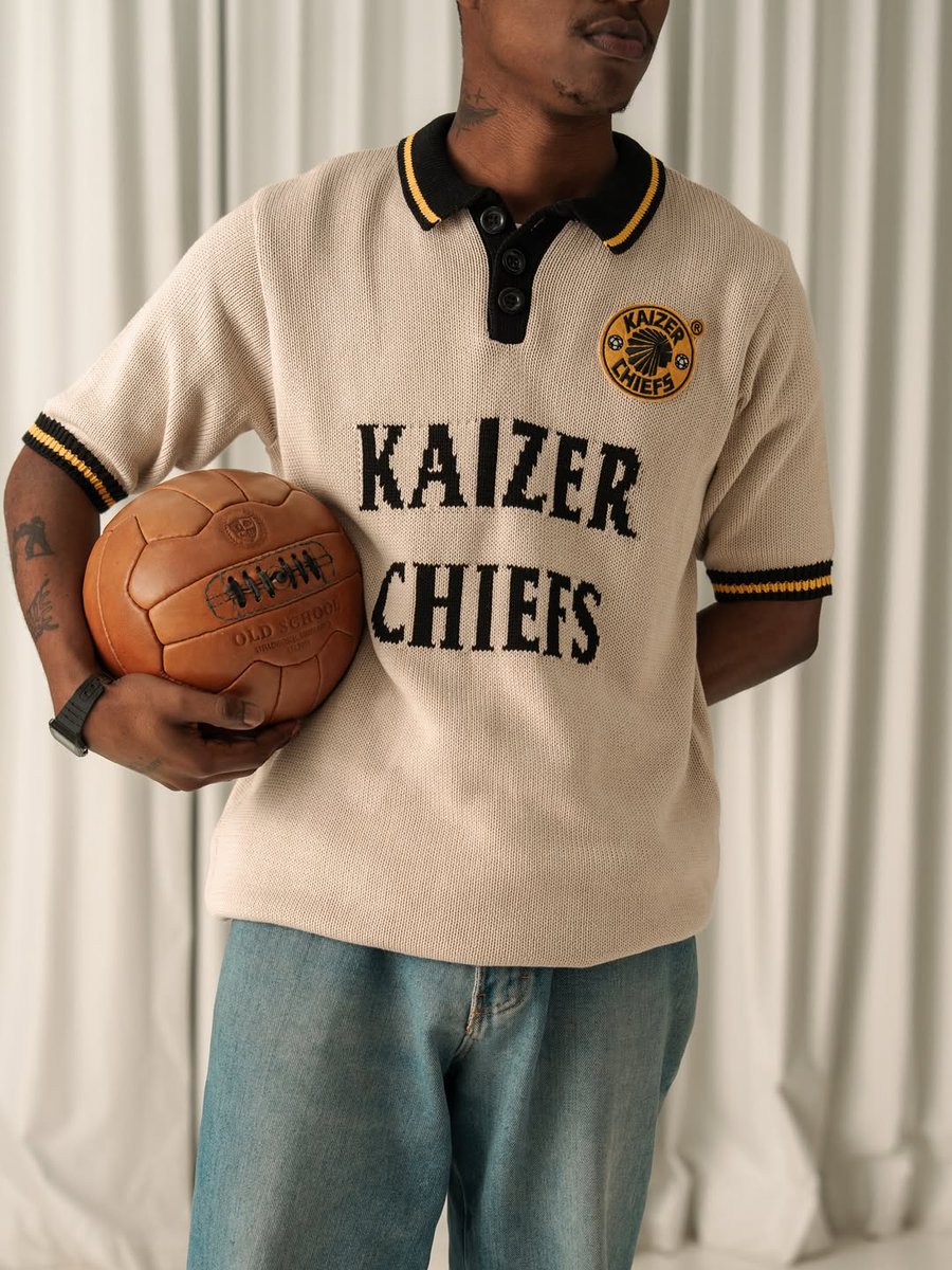 canal_walk's tweet photo. For the faithful. For the future. @oldschool_ltd Kaizer Chiefs knit. 😎🔥⚽
#CanalWalk #HaveItAll https://t.co/mGlditNRyq