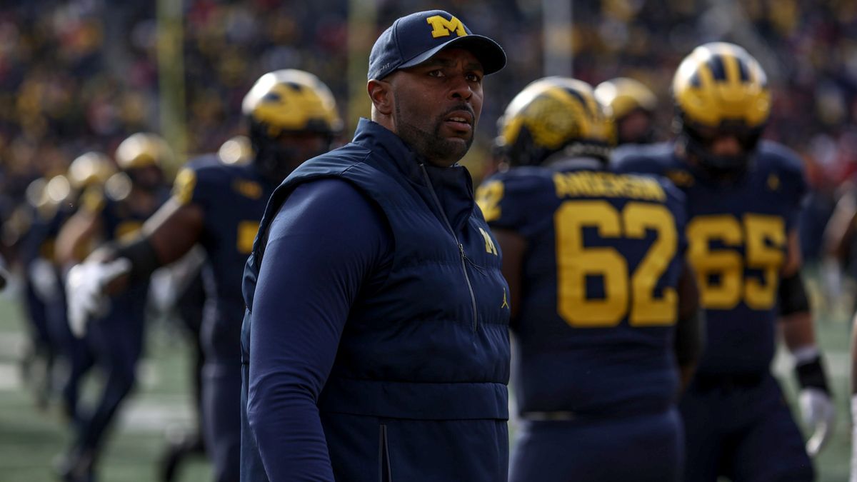 wolverineswire's tweet image. CBS Sports predicts Michigan football’s first loss in 2025, test for Bryce Underwood wolverineswire.usatoday.com/story/sports/c…