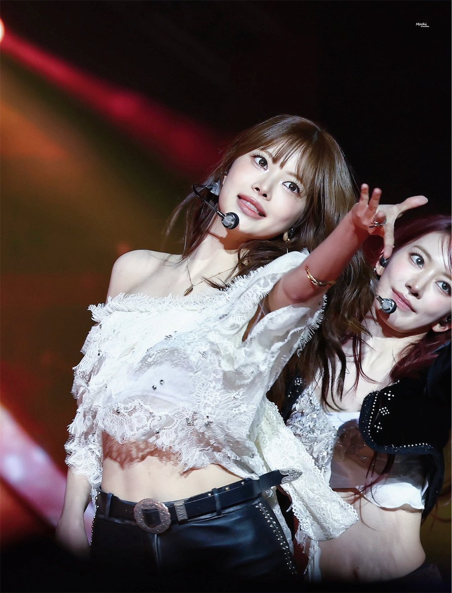 Mochi_for_hec's tweet image. 250726

#LE_SSERAFIM #르세라핌 
#HONGEUNCHAE #EUNCHAE #홍은채 #은채