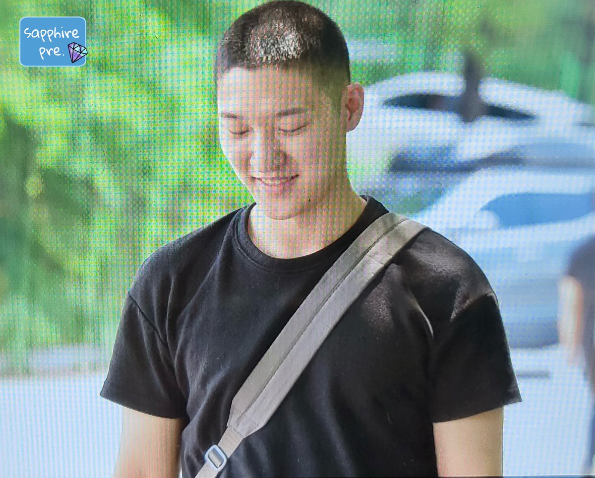 250728 pre.

건강하게 잘 다녀와.. 🫡

#온리원오브 #OnlyOneOf #준지 #JUNJI