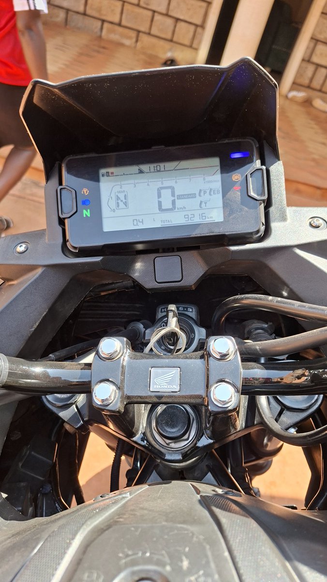 luhya_kidd's tweet image. This 2022 Honda NC750X is available for sale
✔️750cc Dual Clutch Transmission engine
✔️9K KMs only on the clock
✔️Fully stock
✔️3 ride modes (Sport,Standard,Rain)
✔️ABS
✔️Traction and Engine Braking Control
✔️Crash guards
✔️New Dunlop tires
Asking 830K