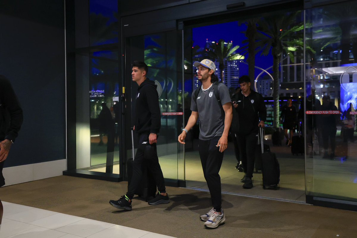 Tuzos's tweet image. 📍 | Atención, atención:
¡El Club de Futbol Pachuca está en San Diego! Estamos listos @LeaguesCup