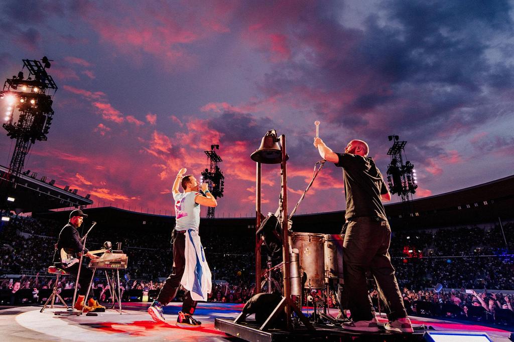 coldcharts's tweet image. 🇬🇧 @Coldplay's next stop is Hull?! They will be the first act to perform at the Craven Park twice on a single tour.
