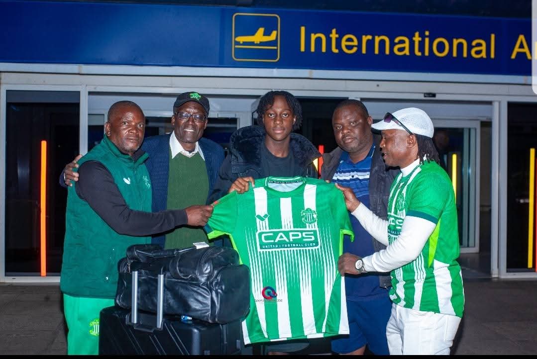 HMetro_'s tweet image. Kennedy Muponda (20) is set to sign a contract and join CAPS United.
The midfielder who arrived in the country Sunday evening has played for Westham Academy, Colchester United, England U-15, and emerging Warriors Squad at COSAFA 2025