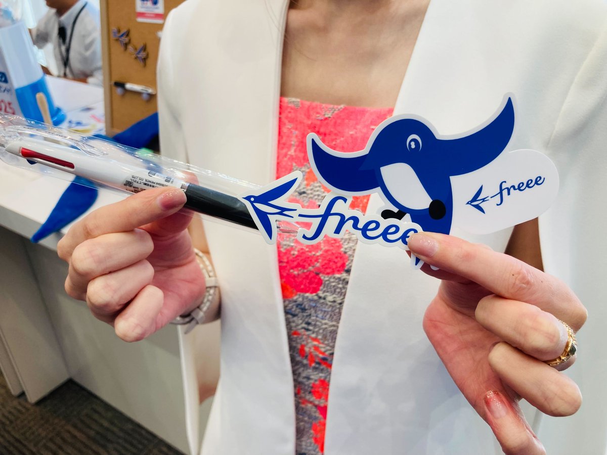 freeeadvisor's tweet image. \ #fAD25 福岡 注目企画🚩/
『カプセルステーション』をご用意しています✨
#fAD25 #freee をつけてSNS投稿していただくか
アンケートにご回答いただくと
ガチャガチャにチャレンジできます!
freeeオリジナルグッズが当たるチャンスです✨
ぜひ会場でゲットしてくださいね!🎁