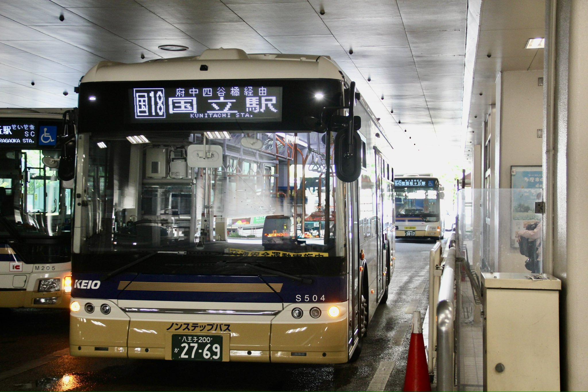 京王バス 京王バス D22441 杉並200か・236: exhaust note.