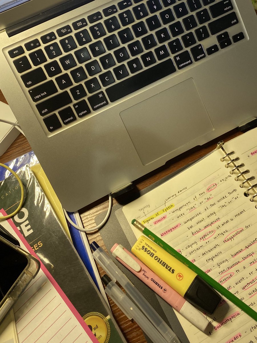 vrhnotes_'s tweet image. online class for today 🌱