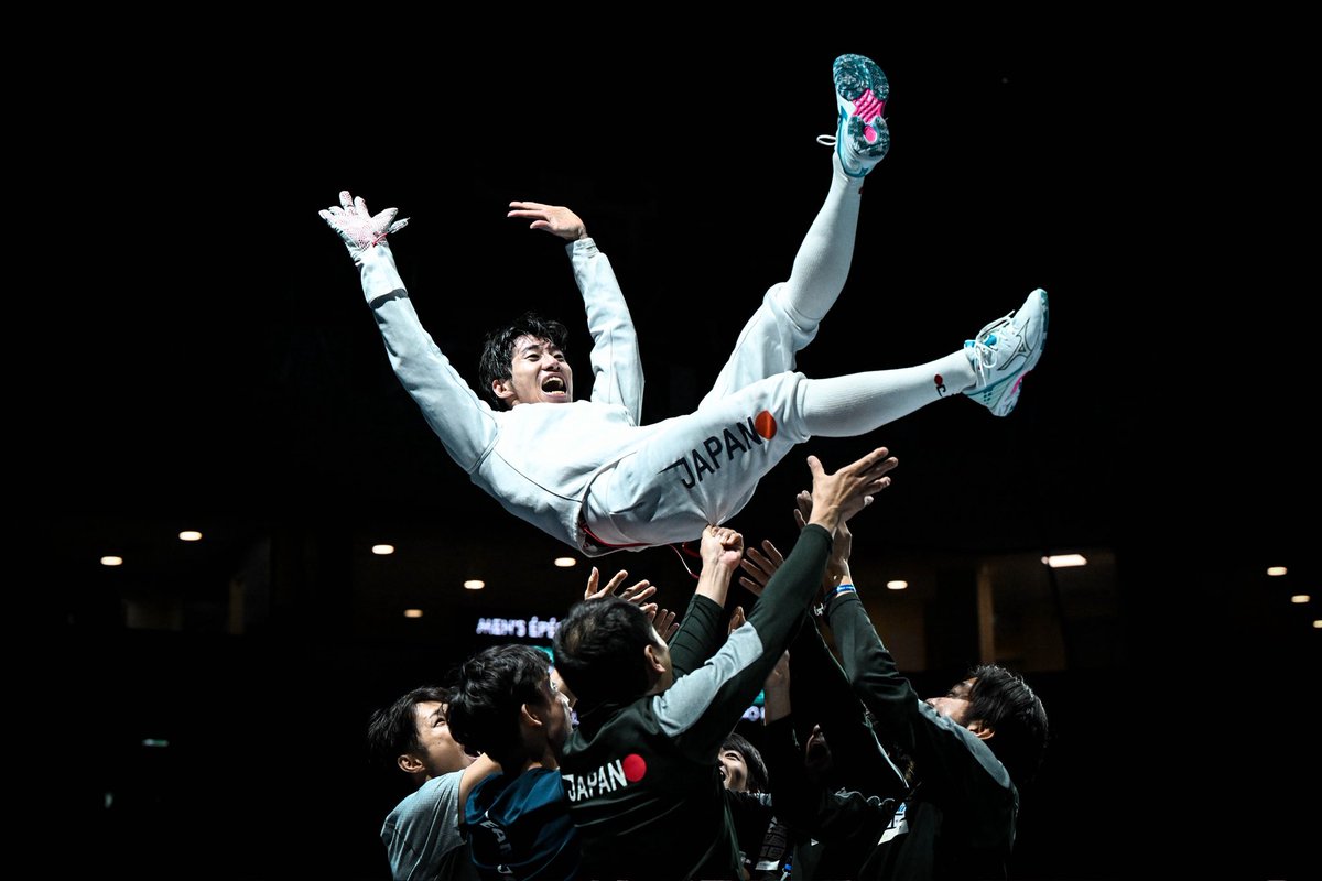 世界選手権、個人優勝！！🥇

応援ありがとうございました！
これで5大会ある全ての国際大会で優勝を達成しました！

明日からは団体戦！優勝あるのみ！
引き続き応援よろしくお願いします！

Ⓒ日本フェンシング協会/Augusto Bizzi_FIE 

#fencing #フェンシング #epee #エペ #worldchampionships