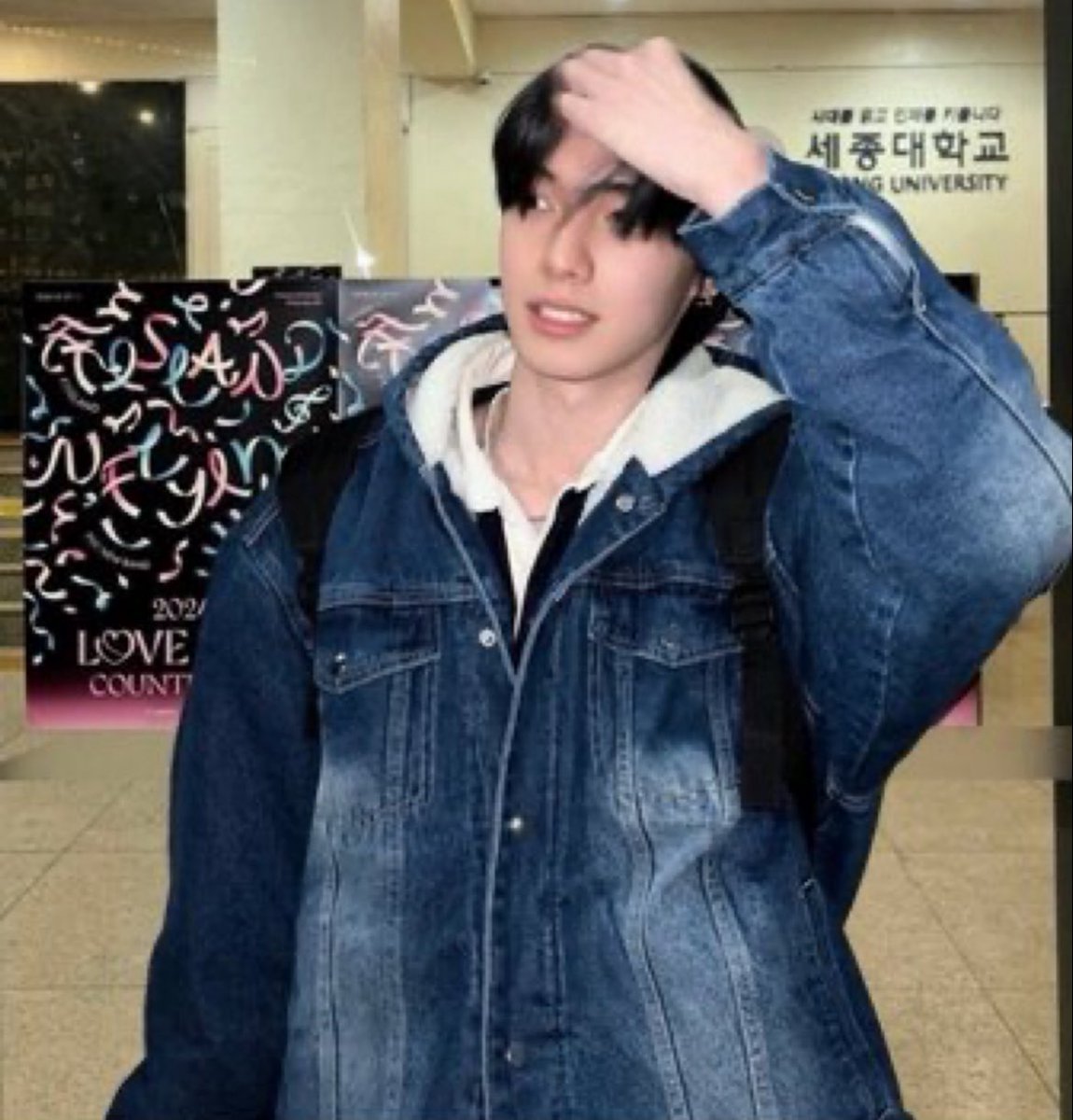 fromsanghyeon's tweet image. 립우 사복 스타일 ㄴㅁ 느좋임 
데뷔하고 나서 많이 볼수 있겠지 🥺