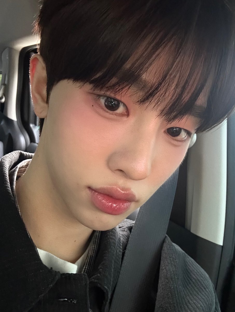 forhyup's tweet image. 250728 위버스 포스트 #이협

첫 촬영 날!