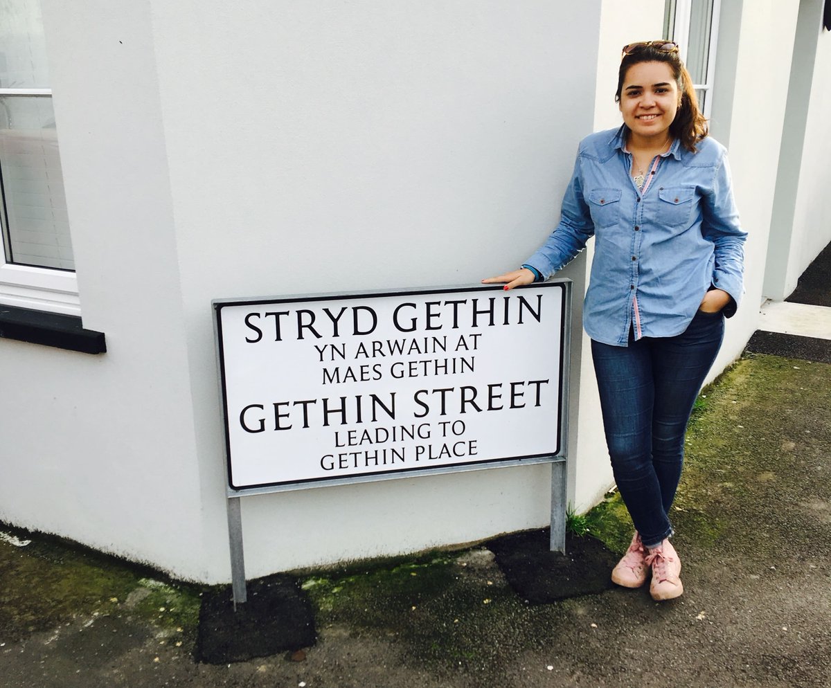 ⚓️🌊 Avui fa 160 anys que 153 gal·lesos van arribar en vaixell a la Patagònia. S'hi van instal·lar i hi van llegar la seva llengua

🗨️ “El gal·lès continua viu a la Patagònia”: la professora Noelia Sánchez Jenkins explica com hi ha perviscut 👇

nationalia.cat/entrevista/117…