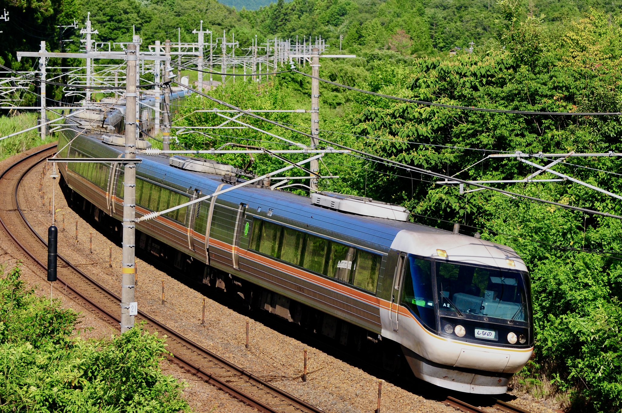 【新品・未使用】JR発足30周年記念　ピンバッジ　ピンバッチ　花嫁のれん　A列車 ハッチ on X: 