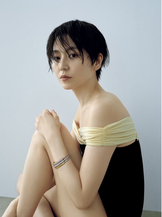 IK5METAL's tweet image. #暑過ぎるんで涼しげな美人の画像を貼る
長澤まさみ(ティファニー)
本田翼
白石麻衣
ツウィ
今週の暑さマジでヤバそう( ´△`)💦