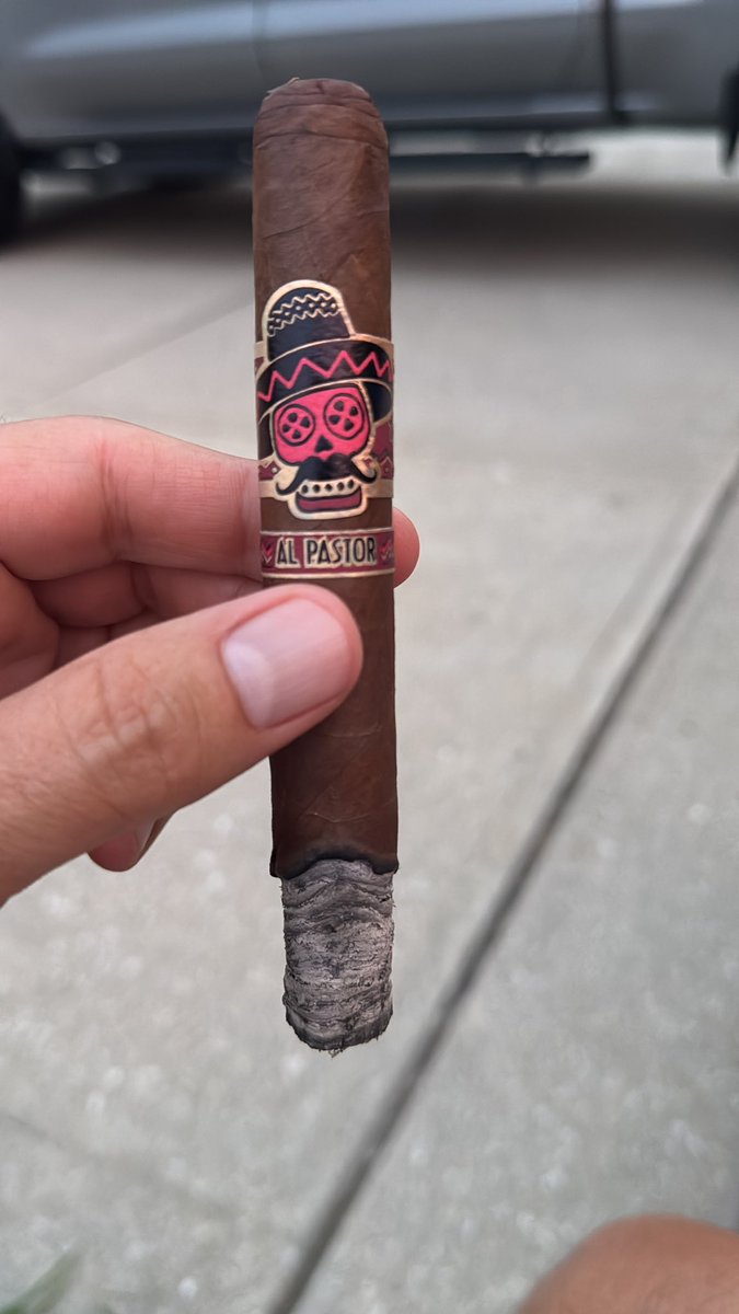 Stoicism_Cigars's tweet photo. Absolutely phenominal cigars! #RojasCigars #StreetTacos #AlPastor #BOTL #pssita #CigarsOnX https://t.co/XaiRuiGnaO