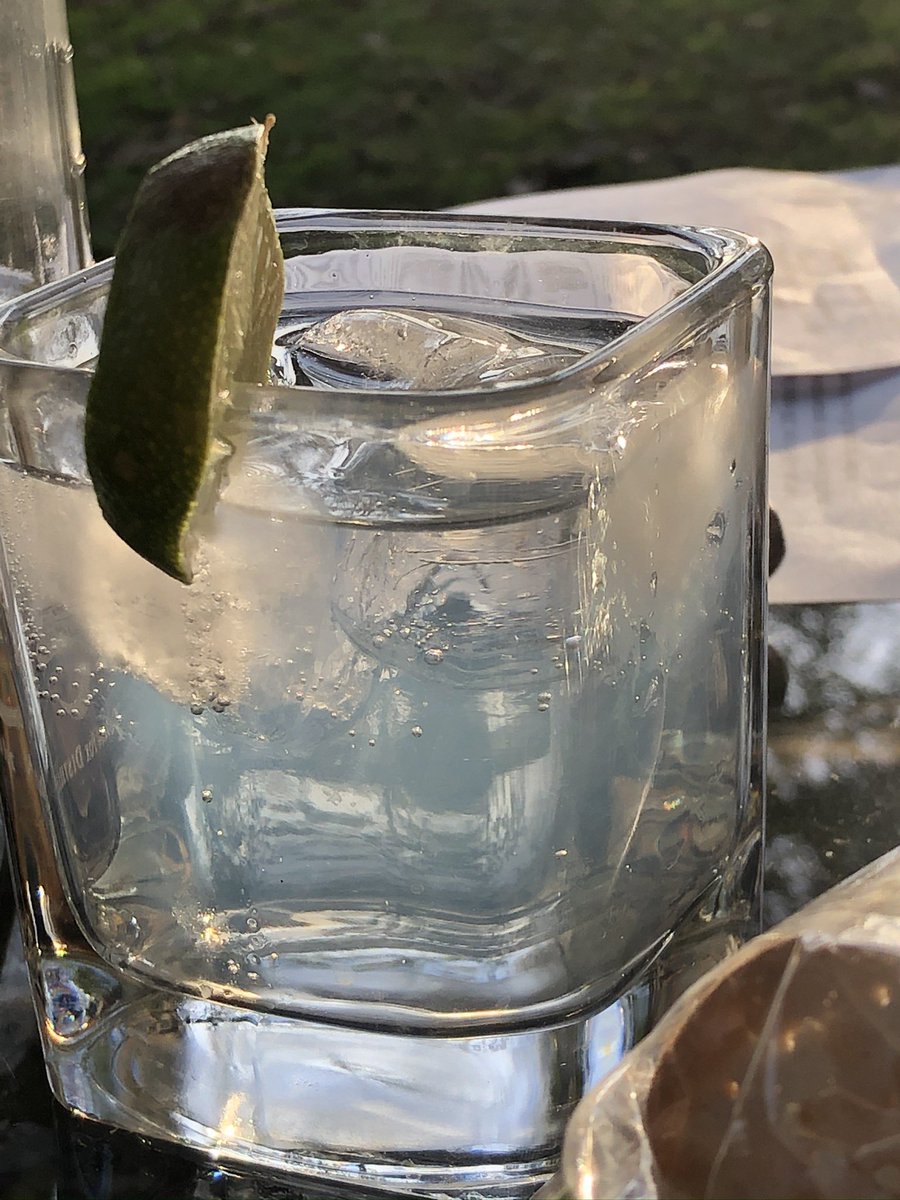7thGypsy's tweet image. There’s an airline called “Key Lime Air”
It’s very disappointing learning it has NOTHING to do w Florida & pies.
🍋🟩 🍋🟩 🍋🟩