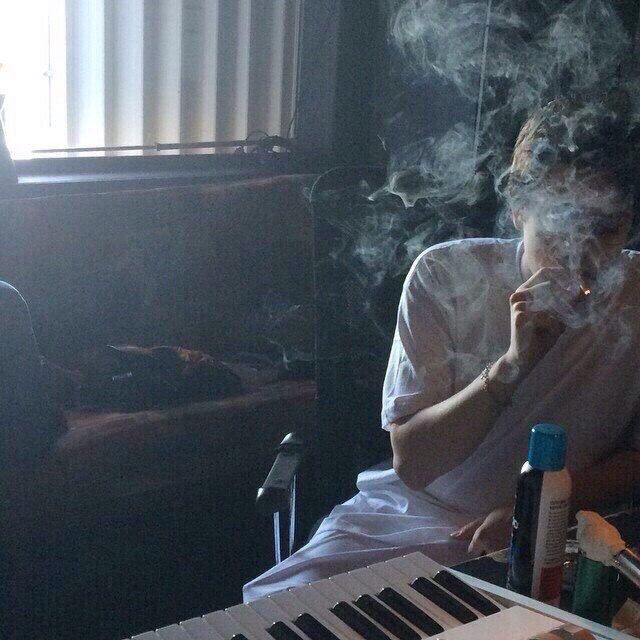 thisisfeely's tweet image. Somewhere between the music and the smoke, we found ourselves.