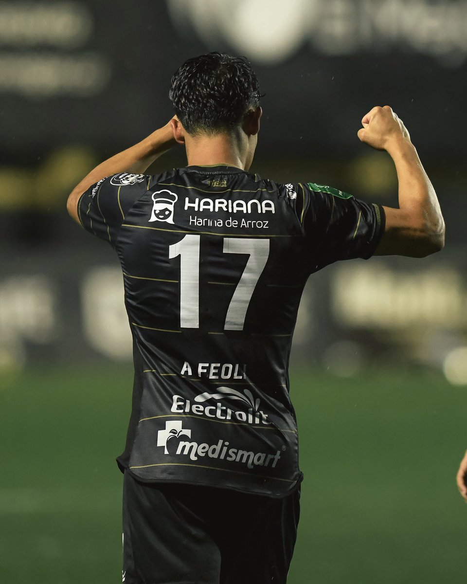 Fofooooo 🤍🖤⚽️

#somossporting #somospuravida