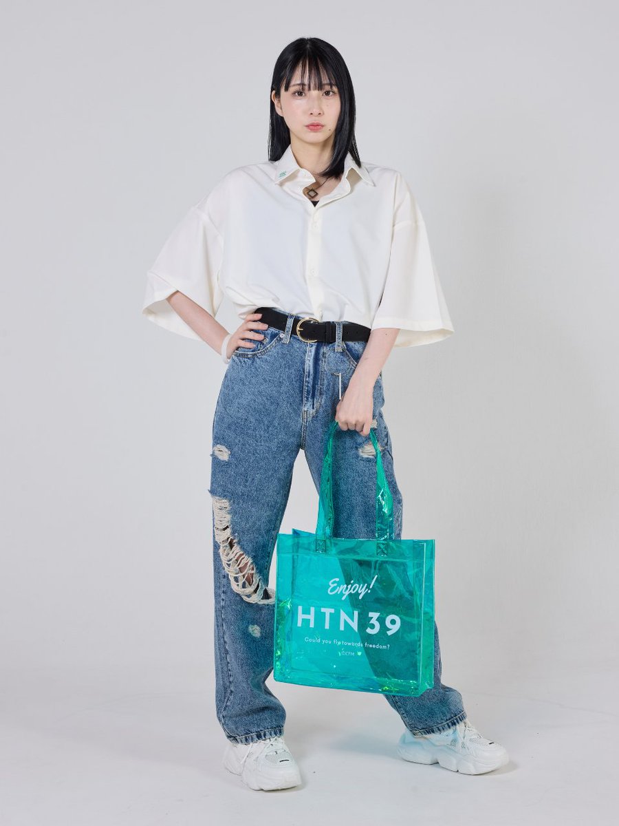 IncChord's tweet image. 初音ミク ビッグシルエット半袖シャツ
右襟に「01」を刺繍した、ゆったりと着られる夏にぴったりの半袖シャツです。
echoecho.thebase.in/items/74207520