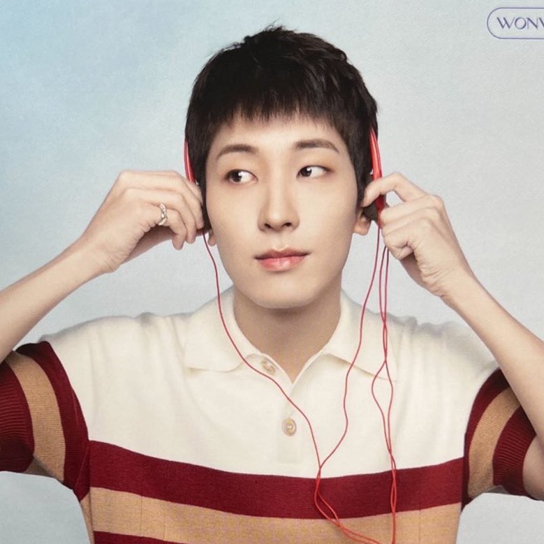 wonlylovingyu's tweet image. 🎧💜💚