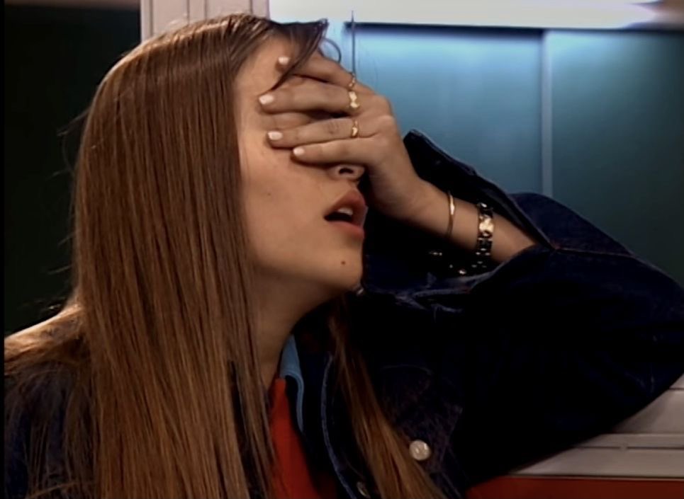 le pongo mil excusas y me da soluciones