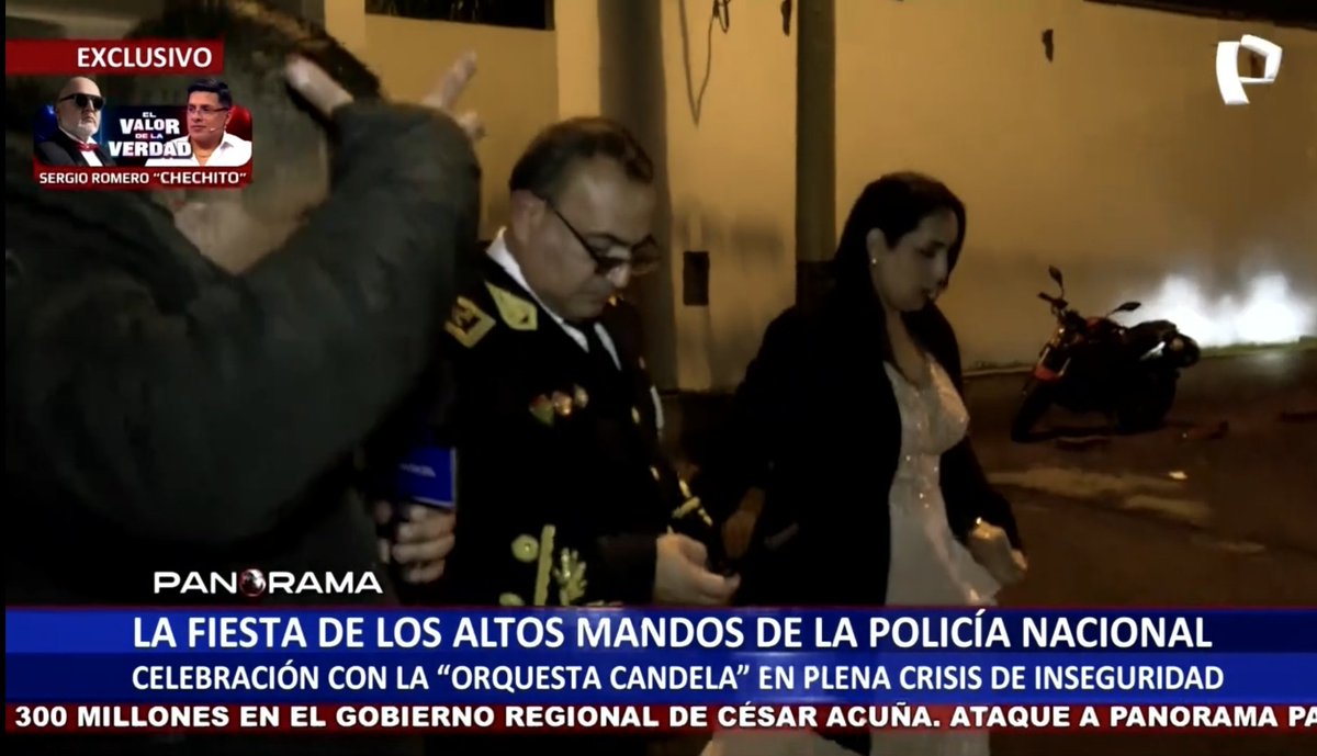 OmarCoca_'s tweet image. #Ahora "Feliz 28", gritaba un general a su salida de una megafiesta en Chorrillos. Se reunieron altos funcionarios para tonear y según @PanoramaPTV no había permiso para ello... y la criminalidad?