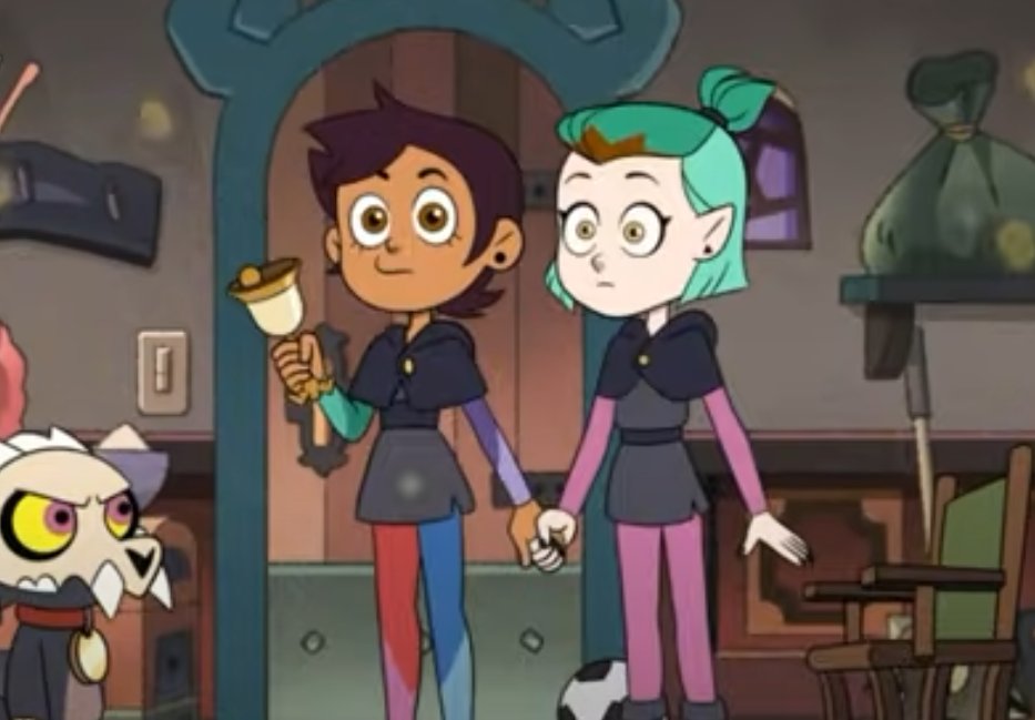 dasillykittykat's tweet image. dis frame is so FAWKIN funny
why is king makin dat face after luz n amity got out of willow's mind, n dat they're both holding hands
he looks so homophobic oh my gawd😭
