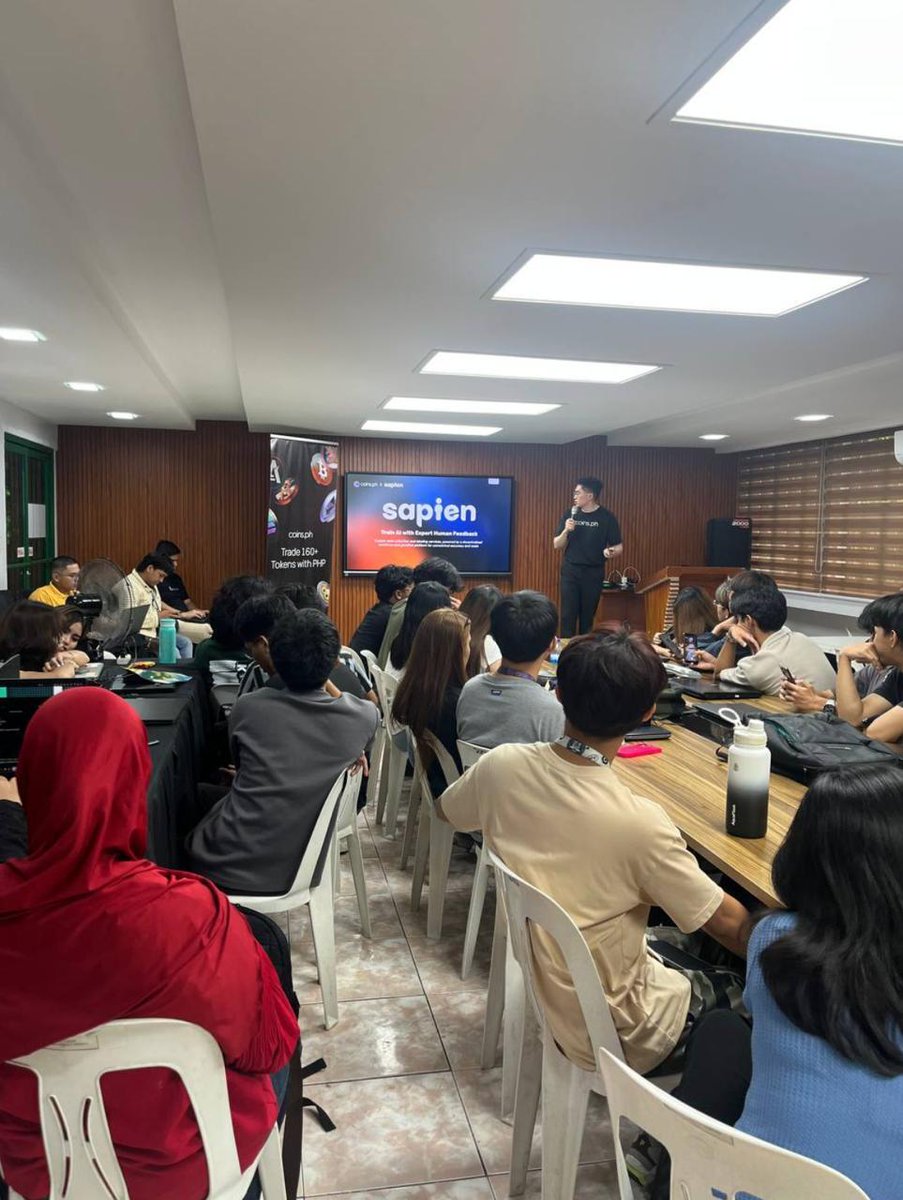 AwbczBTC's tweet image. 通知
发了工资,想孝顺一下我爸,转了500,结果没几天发现自己手头紧,又厚着脸皮要3000元回来,半夜我爸发朋友圈:切记 别花穷人的钱,活生生的例子
急转弯90度
Sapien预计明天进度条到达百分之80。还有一周时间预计就TGE了。大的要来了。大的要来了。…