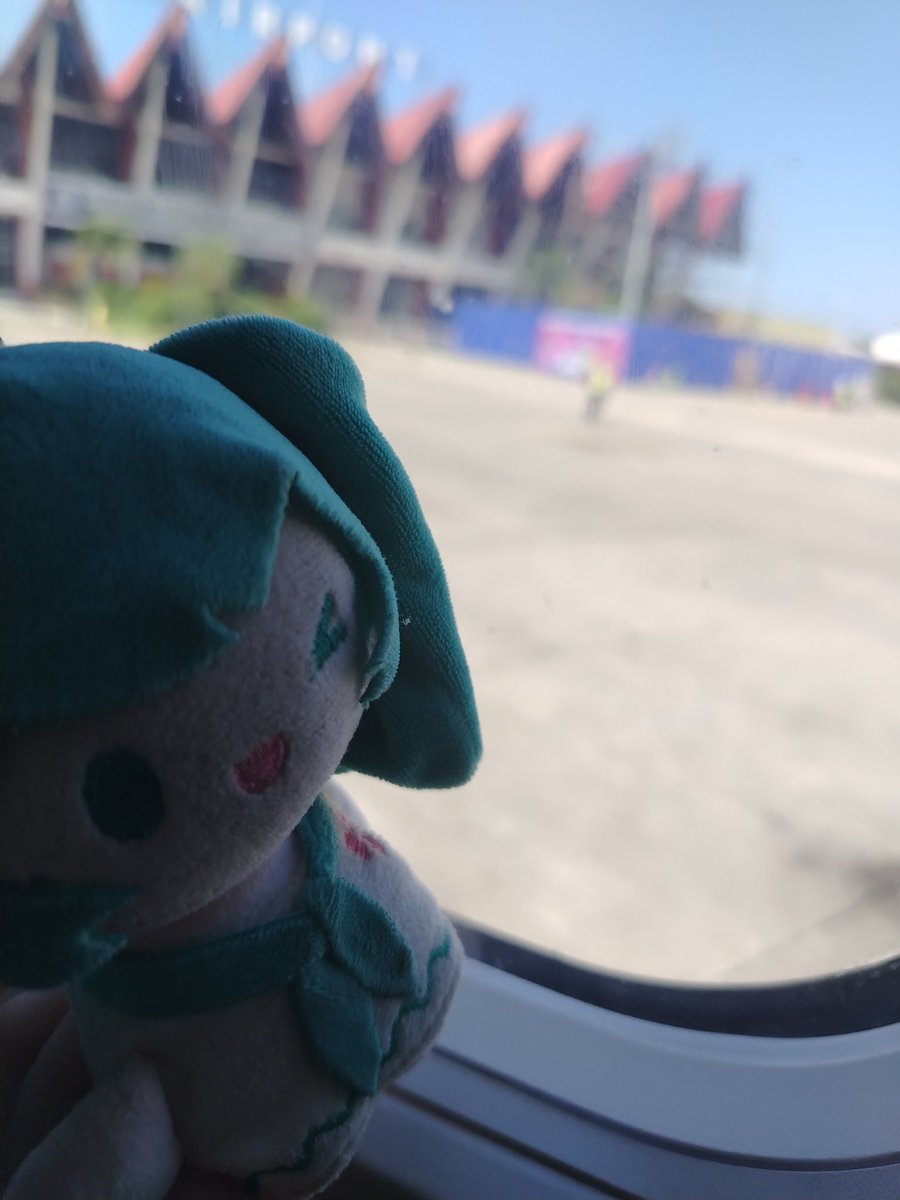 MesmerizerTeto1's tweet image. I finally arrive
now to enjoy my vacation