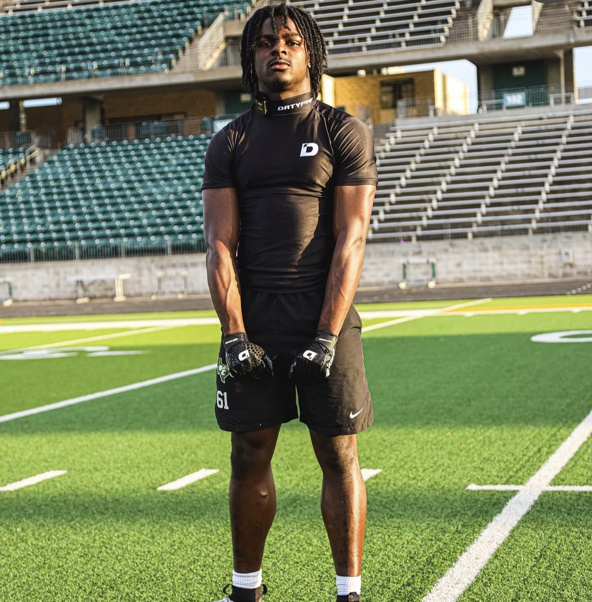 Myson Johnson-Cook has eyes on Texas A&amp;M, hopes to Strengthen connection. 

The latest in his recruitment ⬇️

READ-&gt; (War Room Access) patreon.com/posts/13510716…