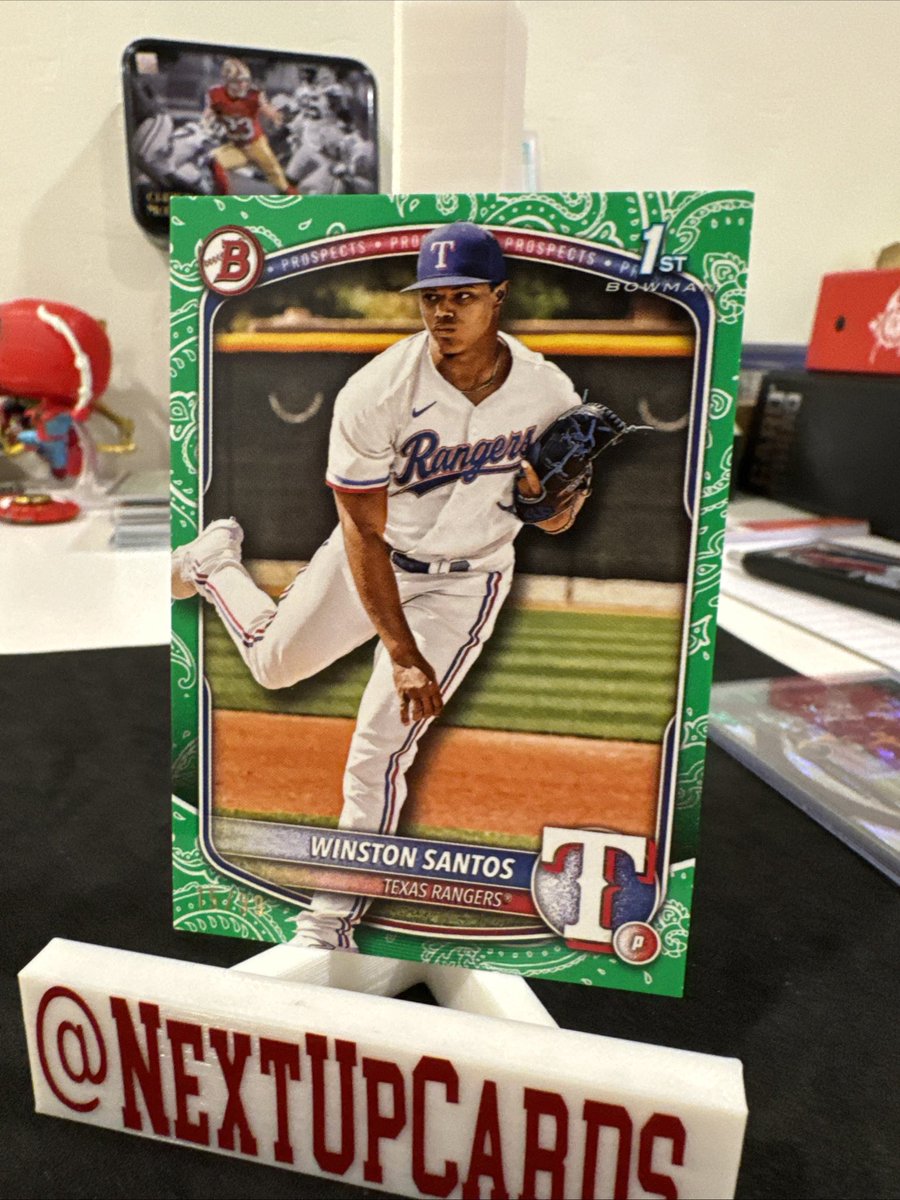 NextUpCards's tweet image. Check out NextUpCards ebay.us/m/qamUfo #eBay via @eBay
@CardsStory @JunkWaxHeroes @NoHustleSports @DFSMojoman @Mitchk4Hobby
#10percentoff @JBMcards @a_pep11
Thank you everyone.