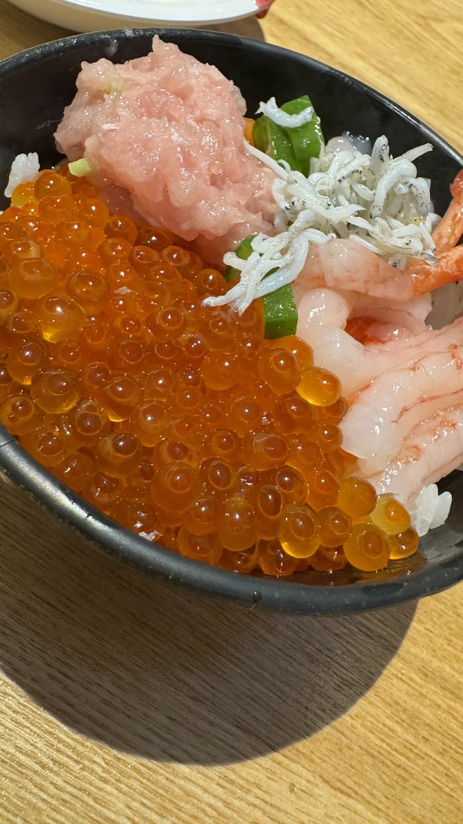 mahko2's tweet image. こういうビュッフェが好き