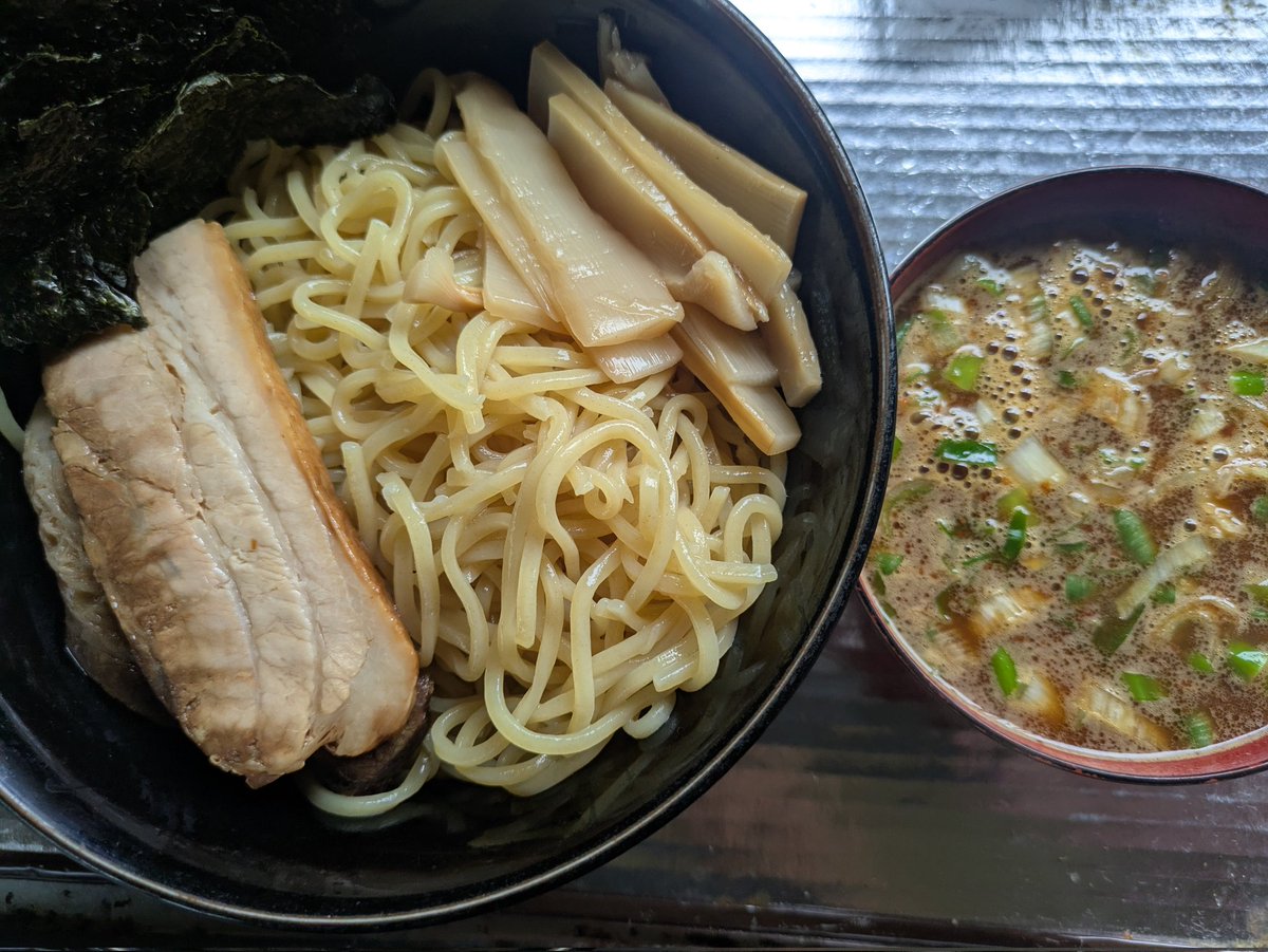 PRATT__Bi's tweet image. 東洋水産 マルちゃん
旨辛 魚介豚骨醤油味
@toyosuisan_jp 

蒸し暑い…
こんな日はつけ麺うまし😋