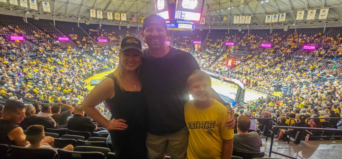 Great to be back in thr Roundhouse for some Shockers Basketball! Let's go AfterShocks #TBTWICHITA <a href="/thetournament/">TBT</a>