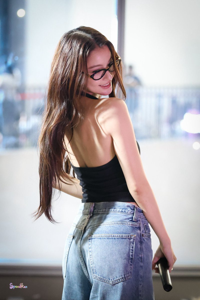 littleghostneb's tweet image. แก… แล้วต่อไปนี้ชั้นจะโกรธพี่ปริมลงได้ไง