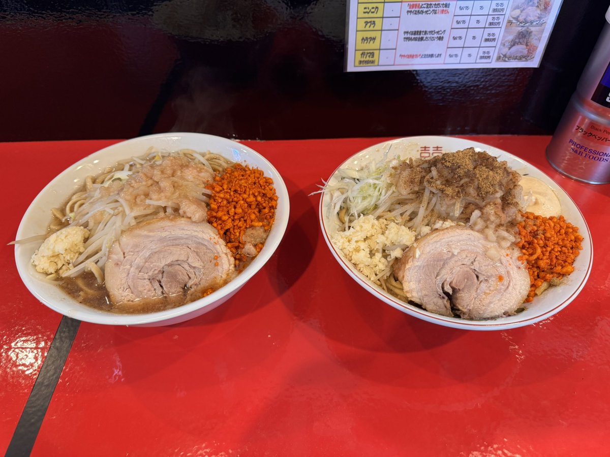 Takanome_OA's tweet image. おはようございます☀️‼️
本日も各店11時より営業いたします🈺
※鷹の目酒場は16時より営業🍺🦅
皆様のご来店お待ちしております😊🍜